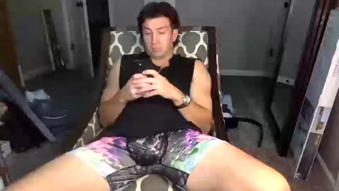 Snapshot of shimmyloe chatting on October 2025 09:21:02 AM shimmyloe online show from October 2025 09:21:02 AM