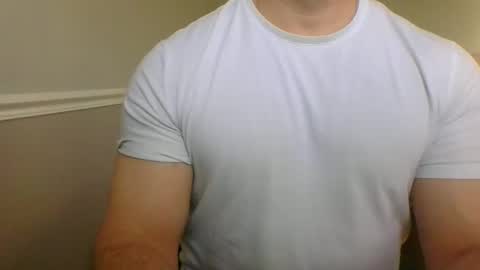 Snapshot of shines08092 chatting on April 2026 08:04:01 PM shines08092 online show from April 2026 08:04:01 PM