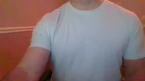 Snapshot of shines08092 chatting on May 2026 12:52:02 AM shines08092 online show from May 2026 12:52:02 AM