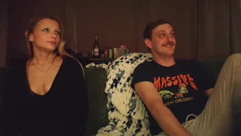 shinyandused online show from October 2025 01:28:02 AM