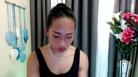 shira_cutttiebigcock online show from April 2026 03:39:02 AM