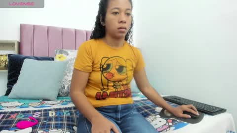 Snapshot of shira_sexylove chatting on February 2025 11:49:01 AM shira_sexylove online show from February 2025 11:49:01 AM