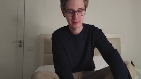 Matthew online show from March 2026 11:26:02 AM