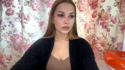 Joli online show from April 2026 06:16:02 AM