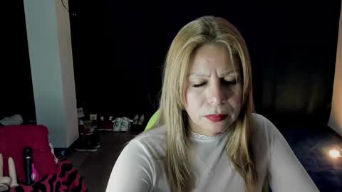 shirly online show from November 2025 03:38:02 AM