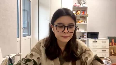 Marie online show from February 2026 12:09:02 PM
