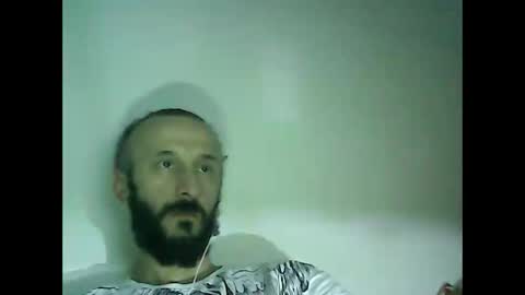 Snapshot of shooter_coool chatting on December 2024 07:00:02 PM shooter_coool online show from December 2024 07:00:02 PM