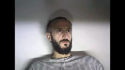 Snapshot of shooter_coool chatting on December 2024 07:05:02 PM shooter_coool online show from December 2024 07:05:02 PM