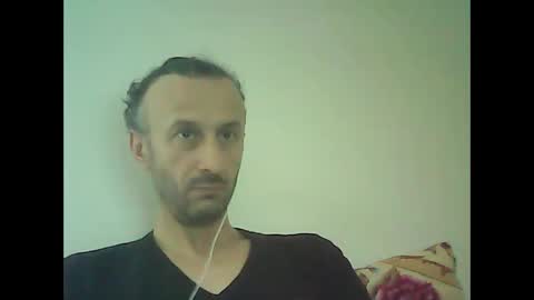 Snapshot of shooter_coool chatting on February 2025 12:28:01 PM shooter_coool online show from February 2025 12:28:01 PM