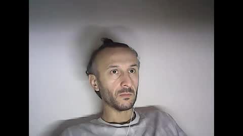 Snapshot of shooter_coool chatting on February 2025 01:40:01 PM shooter_coool online show from February 2025 01:40:01 PM