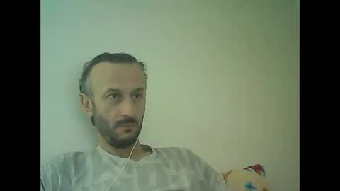 Snapshot of shooter_coool chatting on February 2025 10:18:02 AM shooter_coool online show from February 2025 10:18:02 AM