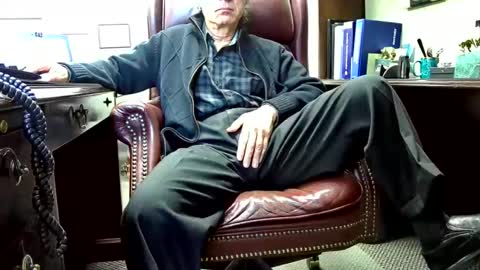 Snapshot of shootme69 chatting on December 2024 05:41:02 PM nikolas send dm for an appointment online show from December 2024 05:41:02 PM