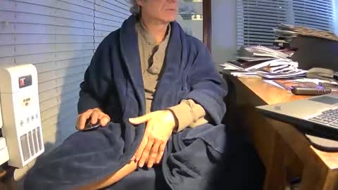 Snapshot of shootme69 chatting on December 2024 03:37:01 AM nikolas send dm for an appointment online show from December 2024 03:37:01 AM