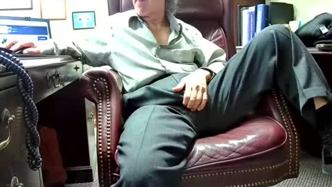 Snapshot of shootme69 chatting on February 2025 10:15:01 PM nikolas send dm for an appointment online show from February 2025 10:15:01 PM