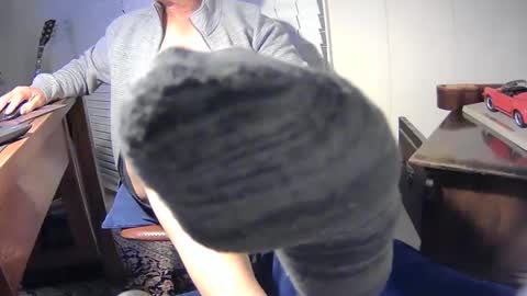 Snapshot of shootme69 chatting on February 2025 01:33:01 AM nikolas send dm for an appointment online show from February 2025 01:33:01 AM