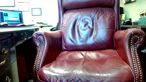 Snapshot of shootme69 chatting on February 2025 04:21:01 PM nikolas send dm for an appointment online show from February 2025 04:21:01 PM