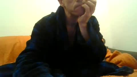 showherenow online show from February 2026 06:11:02 AM