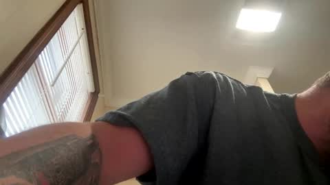 Snapshot of shubby420 chatting on February 2025 01:50:01 PM YeahBoi420 online show from February 2025 01:50:01 PM