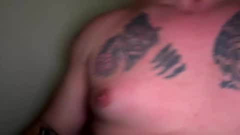 Snapshot of shubby420 chatting on March 2025 01:40:01 PM YeahBoi420 online show from March 2025 01:40:01 PM