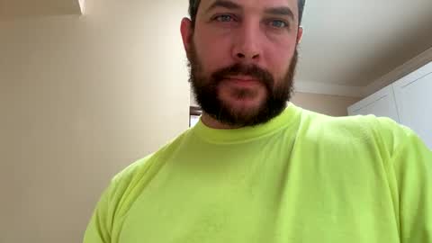 Snapshot of shubby420 chatting on November 2025 01:00:01 PM YeahBoi420 online show from November 2025 01:00:01 PM