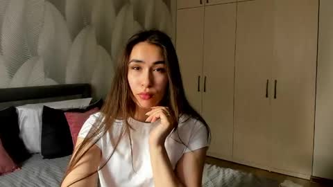 Mika online show from April 2026 02:14:01 AM