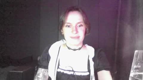 shy_miracle online show from April 2026 11:11:01 AM