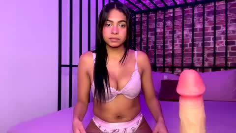 Snapshot of shy_nala chatting on May 2026 09:21:01 PM shy_nala online show from May 2026 09:21:01 PM