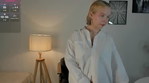 Snapshot of shy_nikka_4you chatting on July 2026 01:49:01 AM Nika online show from July 2026 01:49:01 AM