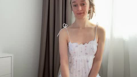 Snapshot of shy_schoolgirl_ chatting on February 2026 07:38:01 AM shy_schoolgirl_ online show from February 2026 07:38:01 AM