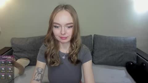 Melissa online show from September 2025 09:16:02 PM