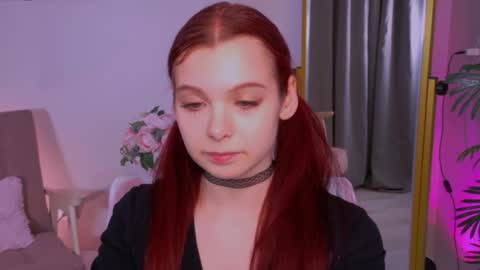 Aisha online show from April 2026 02:12:02 PM
