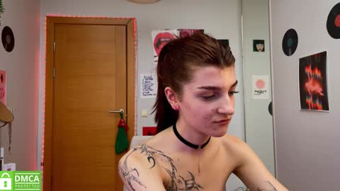 Bella online show from January 2025 12:04:02 PM