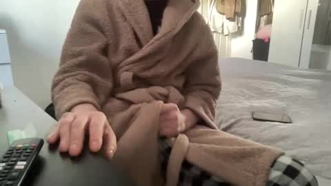 shyboy0533 online show from December 2025 09:05:01 AM