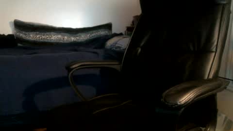 shyboyhugecum2020 online show from July 2026 03:43:01 AM
