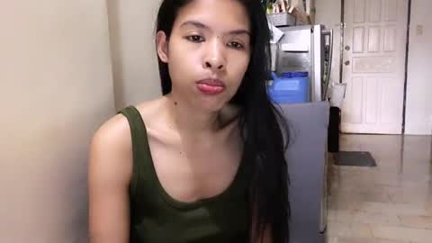 Snapshot of shybutnaugthy chatting on December 2024 07:41:01 AM LYN online show from December 2024 07:41:01 AM