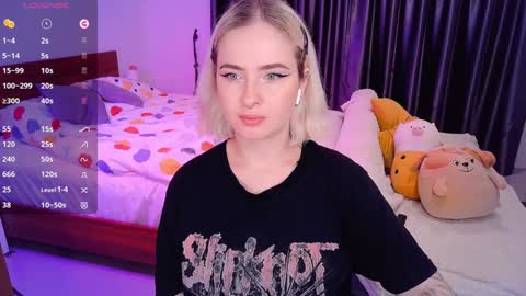 Effie online show from December 2024 08:22:01 AM