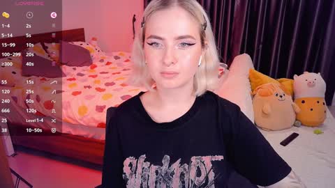 Effie online show from December 2024 01:59:02 PM