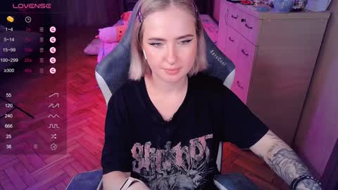 Effie online show from January 2025 10:41:02 PM