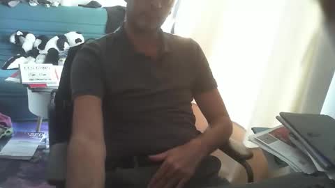 shyfrenchcock online show from October 2025 01:03:02 PM