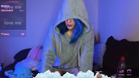 Hippie online show from March 2026 03:21:02 AM