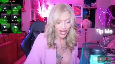 shytrans_uk online show from April 2026 09:12:02 PM