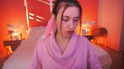 shyy_jany online show from April 2026 01:41:02 PM