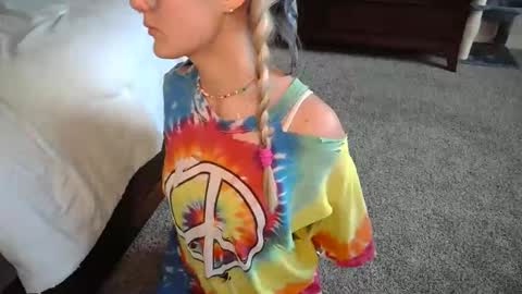 shypetitebaby online show from November 2025 03:57:01 PM