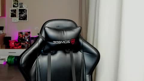 SIA online show from November 2025 01:49:02 AM