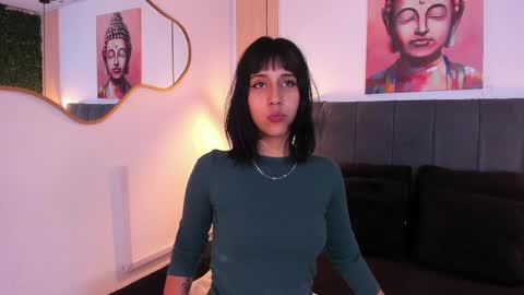 Sia online show from April 2026 07:59:02 PM