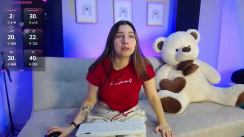 Sia online show from November 2025 10:21:01 PM