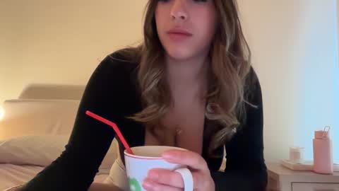 Siena online show from October 2025 08:59:02 PM