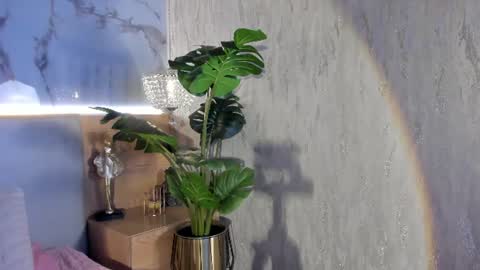 Snapshot of sienna_belluccii chatting on July 2026 04:39:33 PM sienna belluccii online show from July 2026 04:39:33 PM