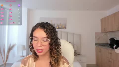 siiena online show from May 2026 05:07:02 PM