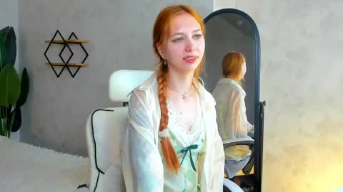 Sienna online show from April 2026 09:10:01 AM